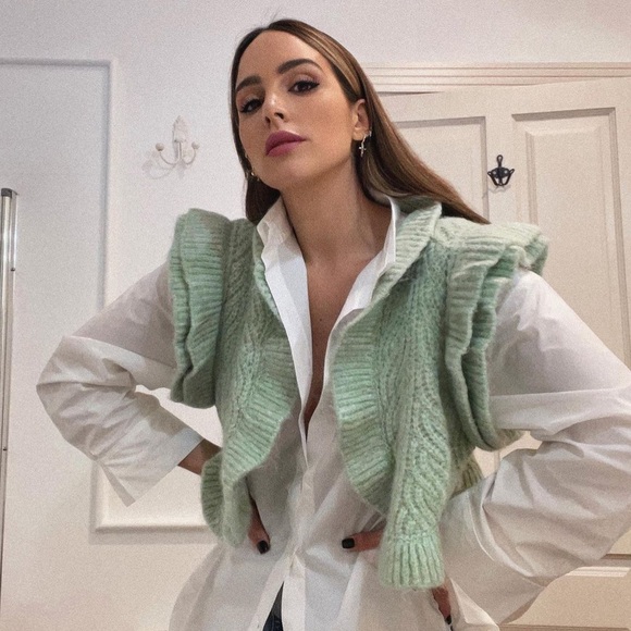 NWT ZARA Bloggers Favorite Knit Ruffle Vest Green - Picture 2 of 10